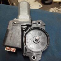 Sunroof Motor of XUV 500 w11 2022