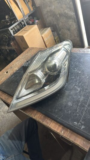 headlight of rexton 2015 - Image 4